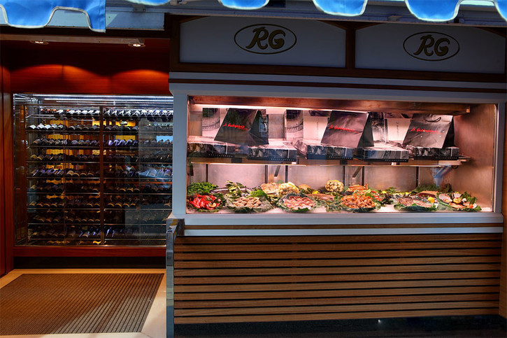 巴塞罗那的特点美食推荐,西班牙巴塞罗那凯旋门美食