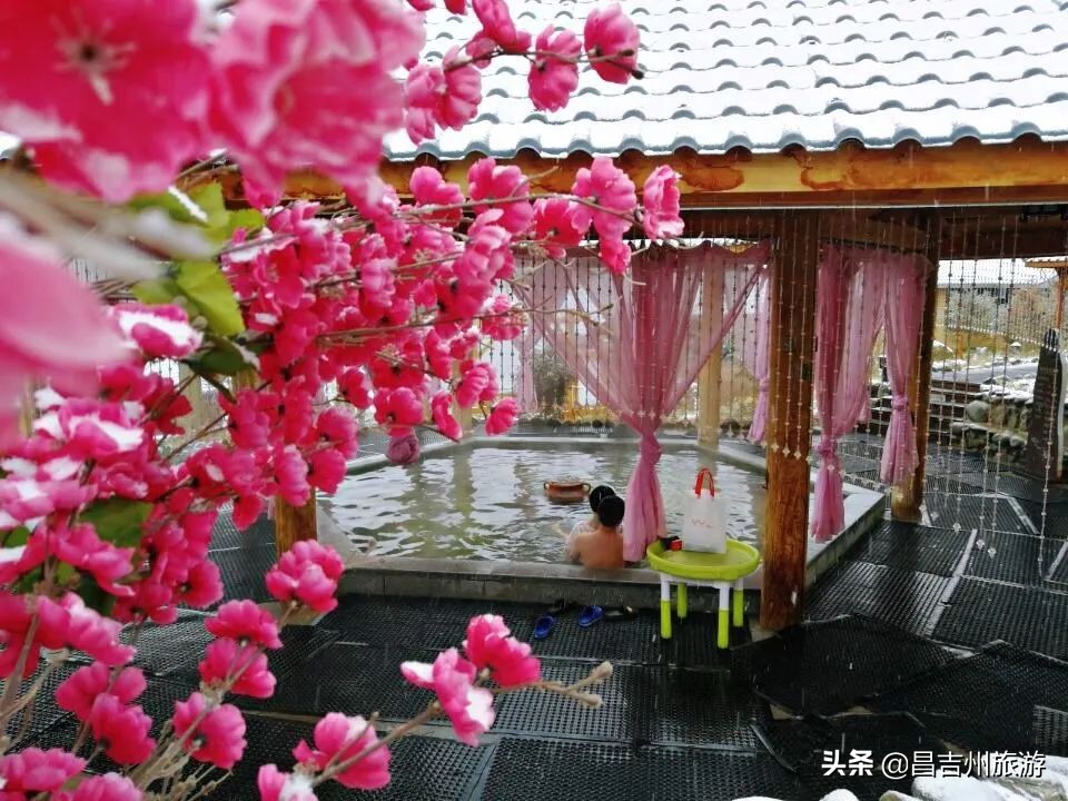 新疆冬季古海温泉,新疆五江温泉攻略冬季