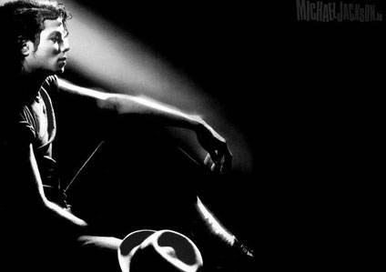 很像迈克尔杰克逊的小男孩,永远的孩童迈克尔杰克逊