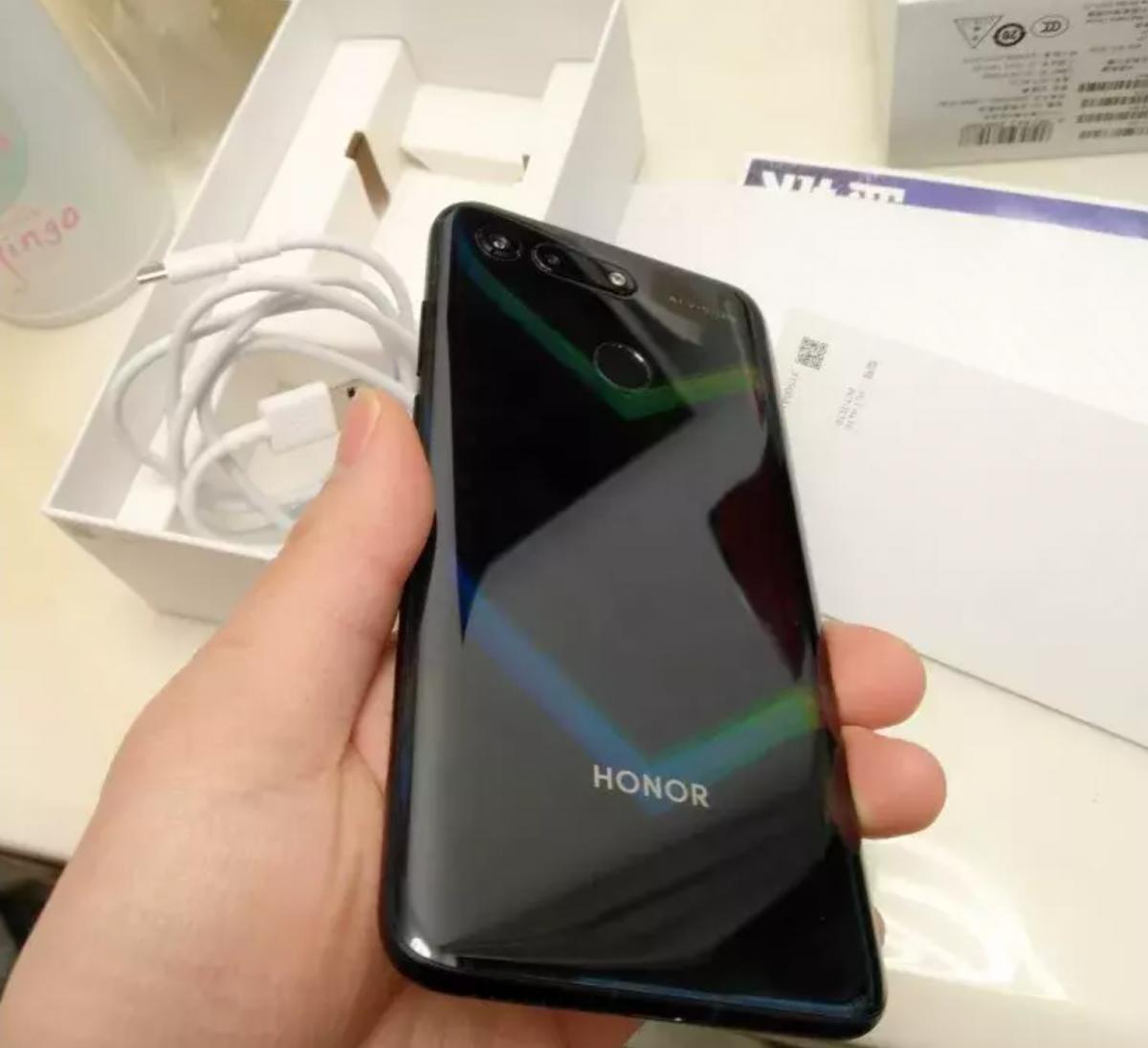 华为mate20对比光荣v20液冷散热,光荣magic2和v20和20pro哪个值得买