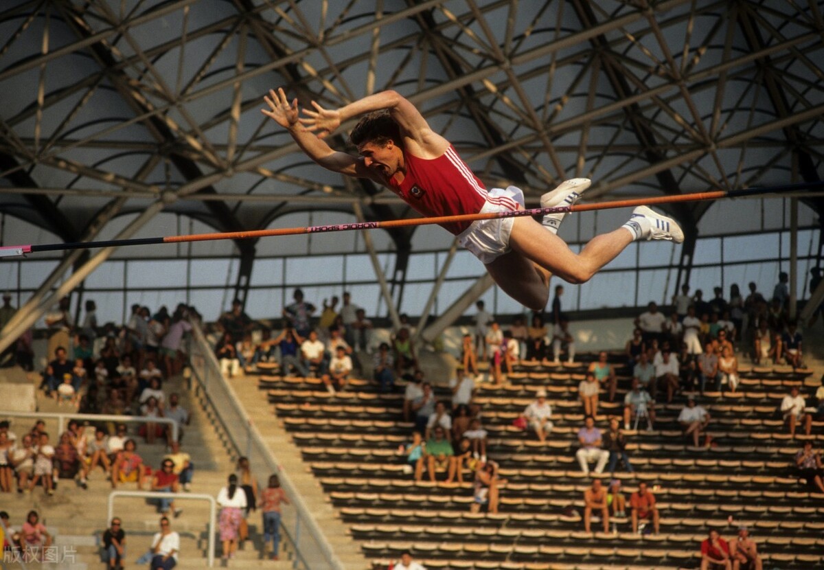 是谁打碎了布勃卡的纪录,破了4次世界纪录