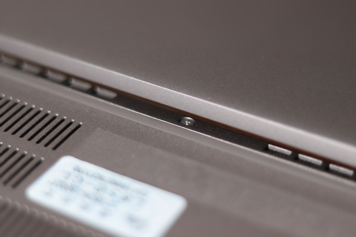 戴尔latitude5340介绍,戴尔latitude9430