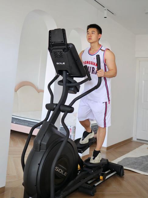 健身椭圆机排行表介绍,椭圆机塑形健身效果怎么样