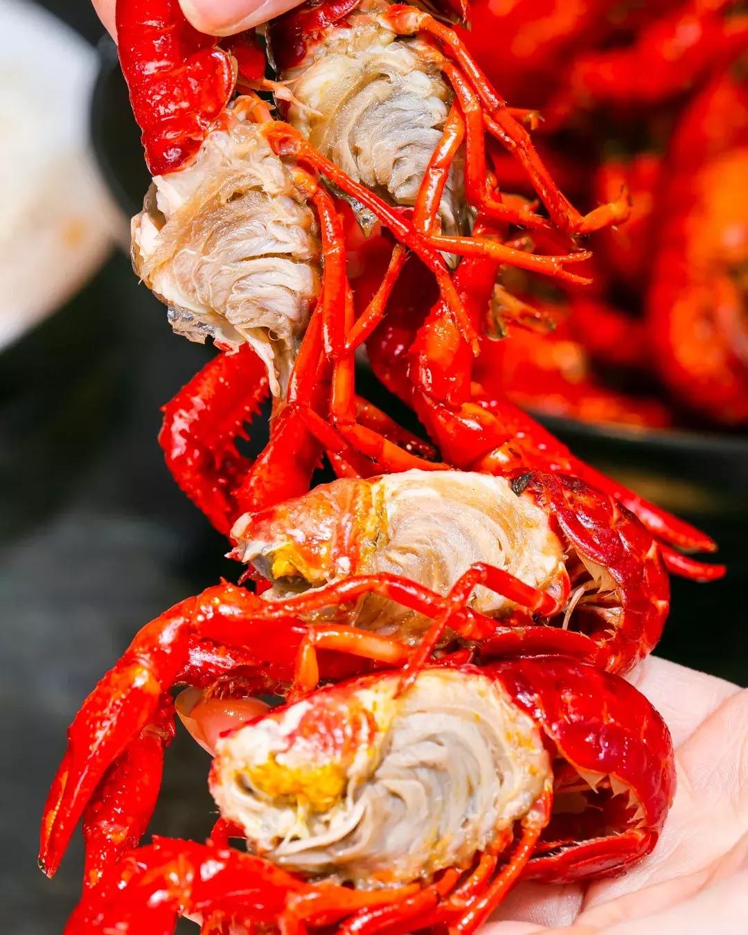 小龙虾季节来了小龙虾8折优惠,火遍全国的小龙虾39折只卖6天