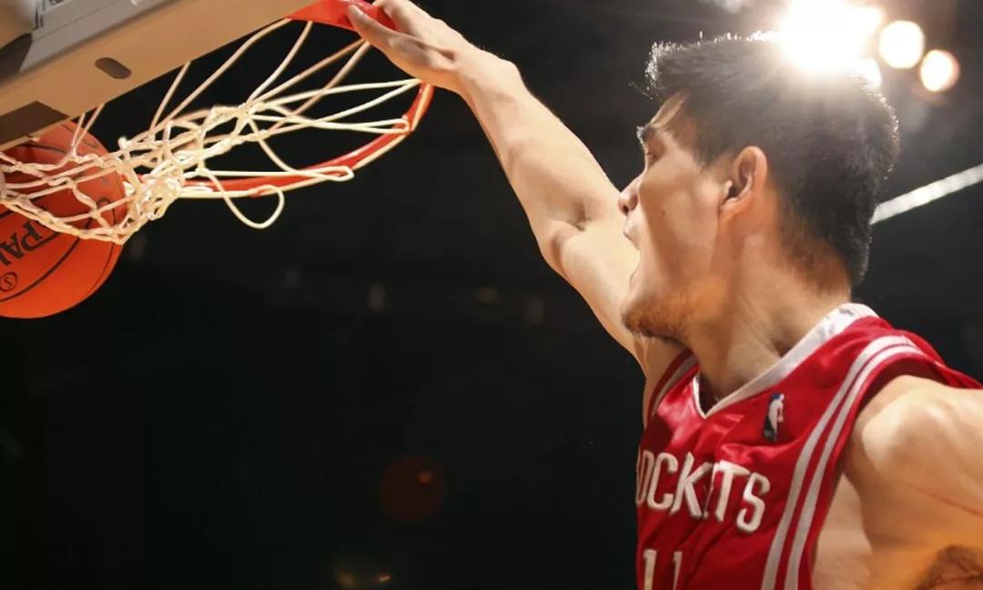 易建联（16年），顶天立地