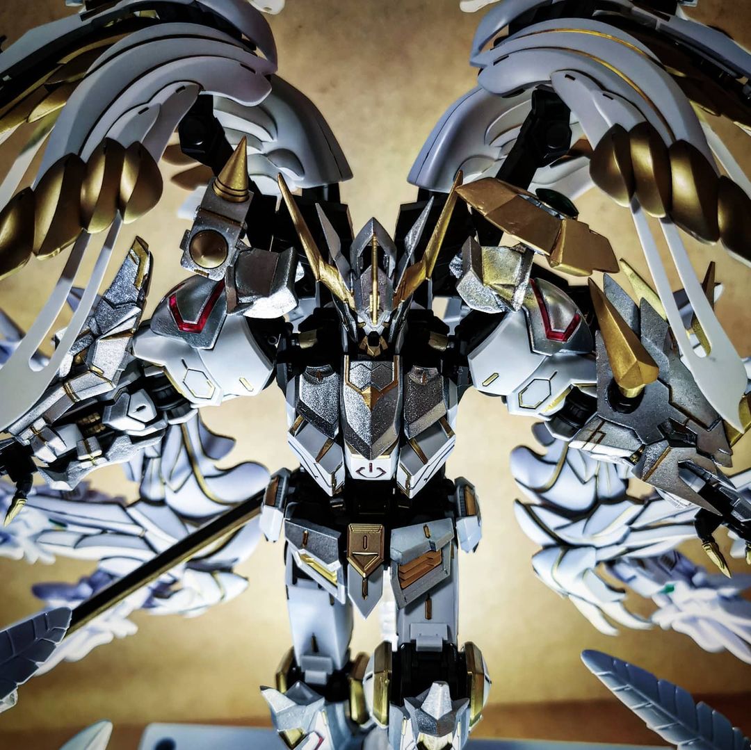 高达w4小强机体名称,w高达五个小强谁最强