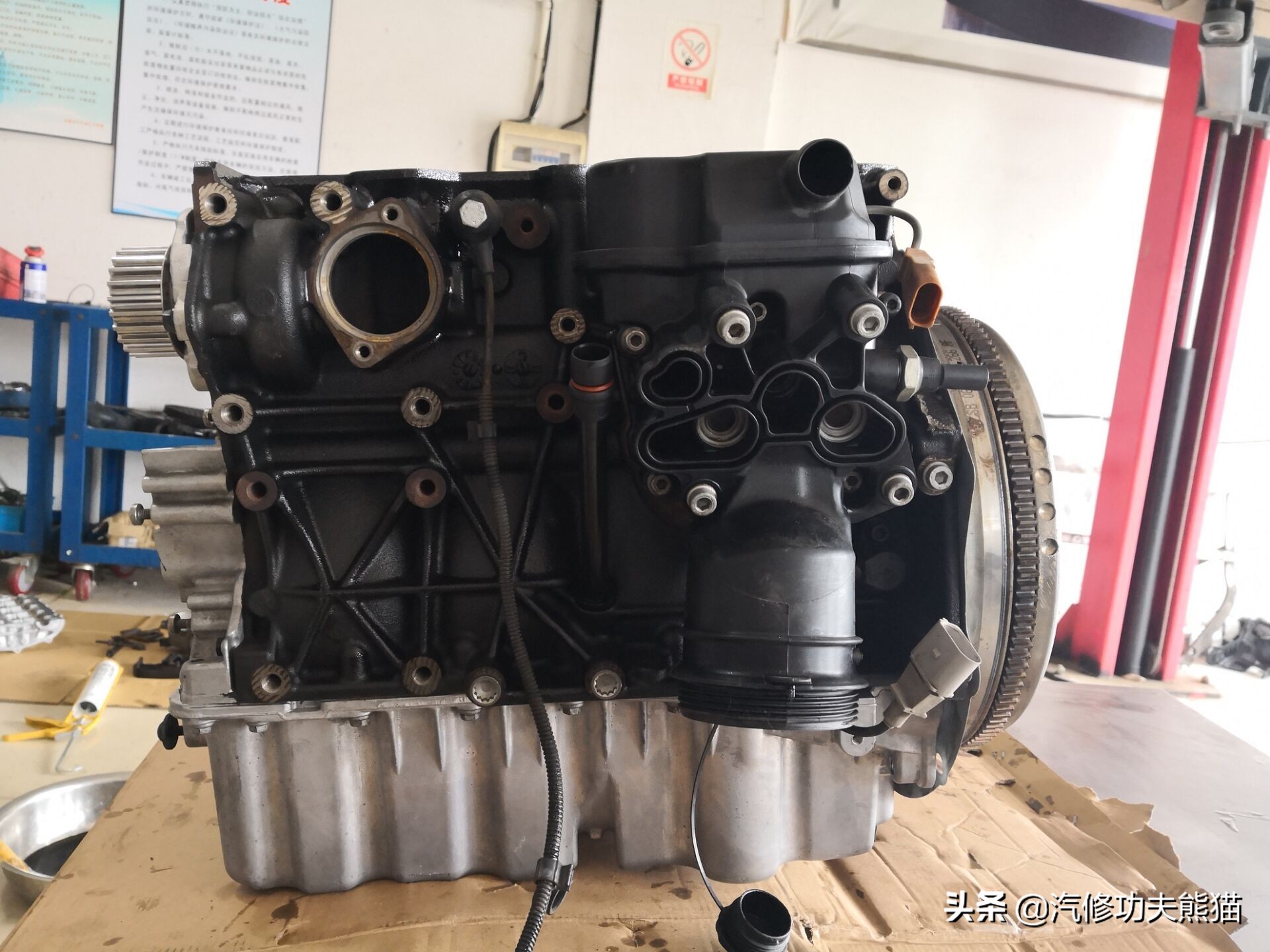 13年奥迪tts多少公里烧机油,奥迪tts急加速故障灯