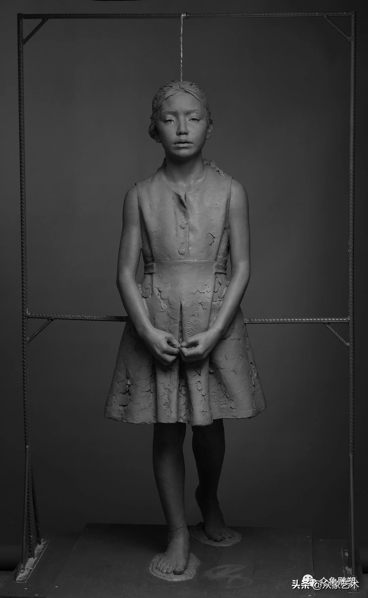 BayasgalanBatmagnai|捕捉“悲伤和失落”