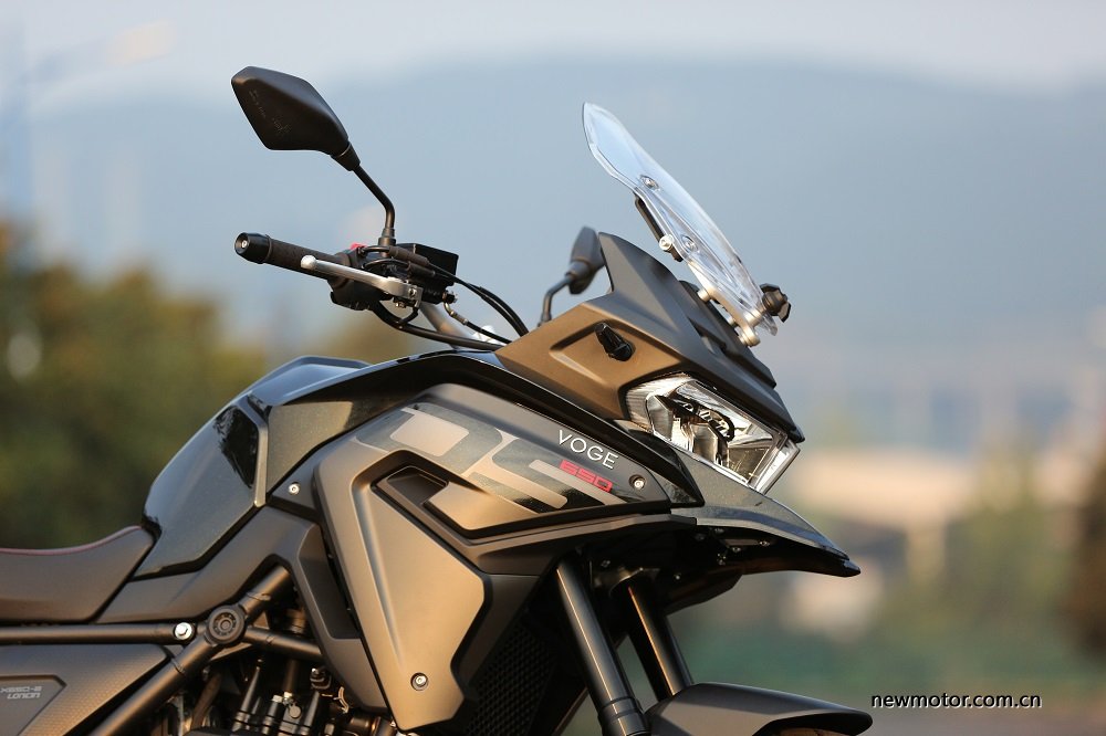 隆鑫无极650大单缸,无极650ds高速公路测评