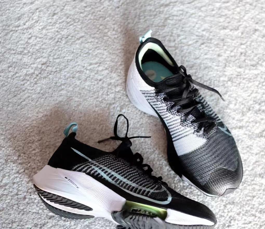 最近nike跑鞋,最近的nike鞋子爆款