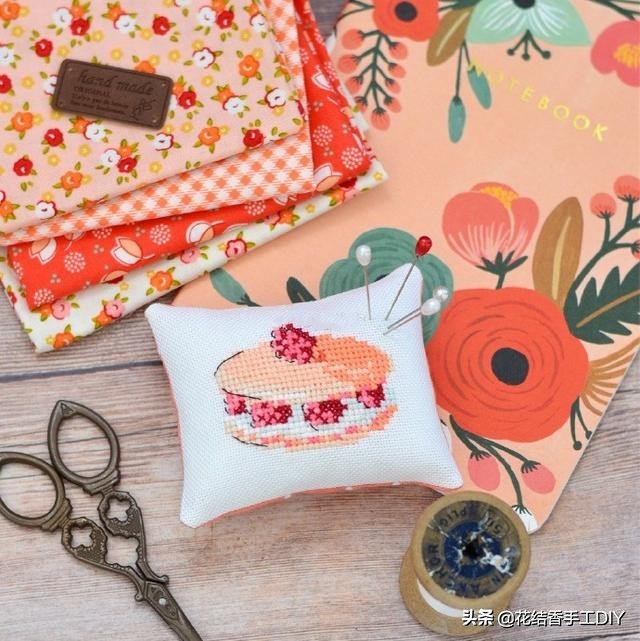 纯色布头手工制作大全,手工布艺大花