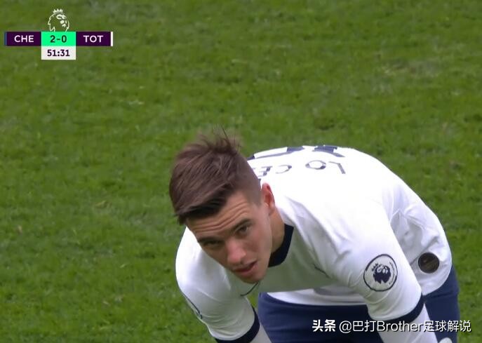 又遇错判？洛赛尔索断腿式踩人，兰帕德表达不满裁判黄牌都没给