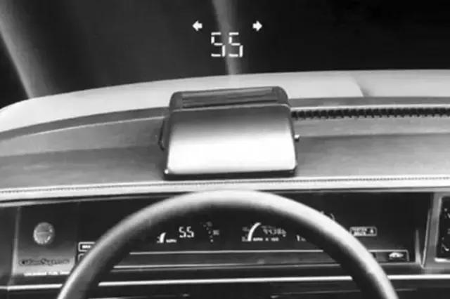 爱车抬头显示什么,车都有抬头显示吗