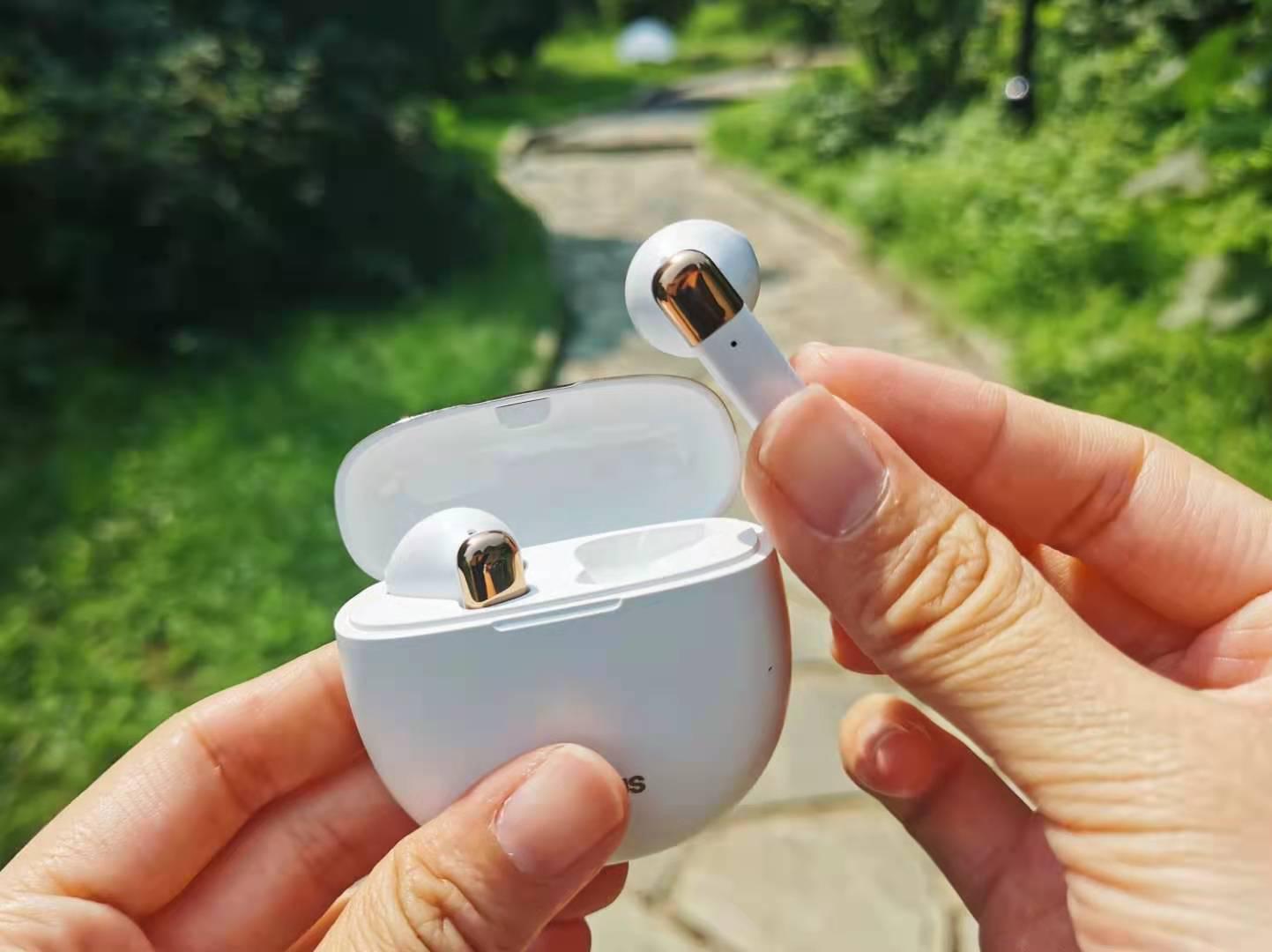 倍思超小耳道耳机,倍思M3半入耳蓝牙耳机入手体验