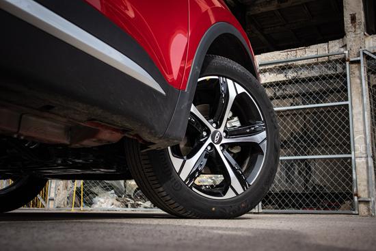 触感肉测小姐姐直呼好嫁的瑞虎7PRO