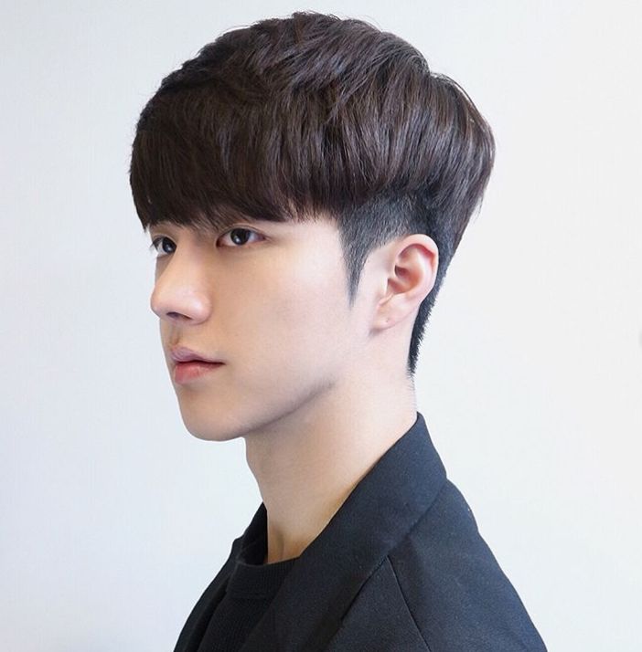 发际线比较高适合什么刘海发型男,发际线低适合什么刘海发型男生