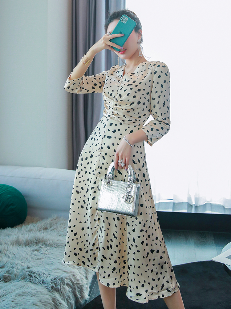 高冷系气质冷淡风连衣裙,中式高冷御姐风连衣裙