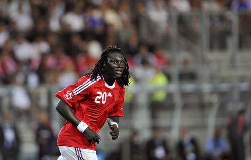 吓坏小朋友的足球选手,吓坏小孩子的庆祝动作