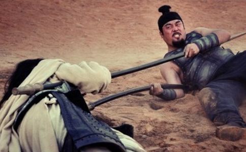 曹操割须弃袍谁救了他,曹操割须弃袍真实历史