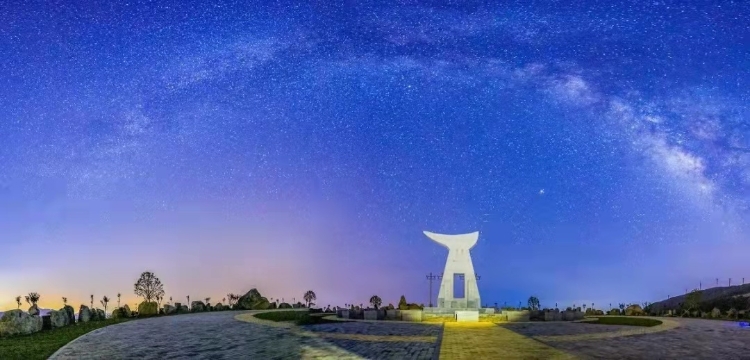 抓住假期的尾巴带上娃来一场露营,假期小尾巴带孩子去哪里玩