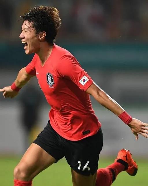 世界公认的十大最强前锋,世界公认的十大前锋