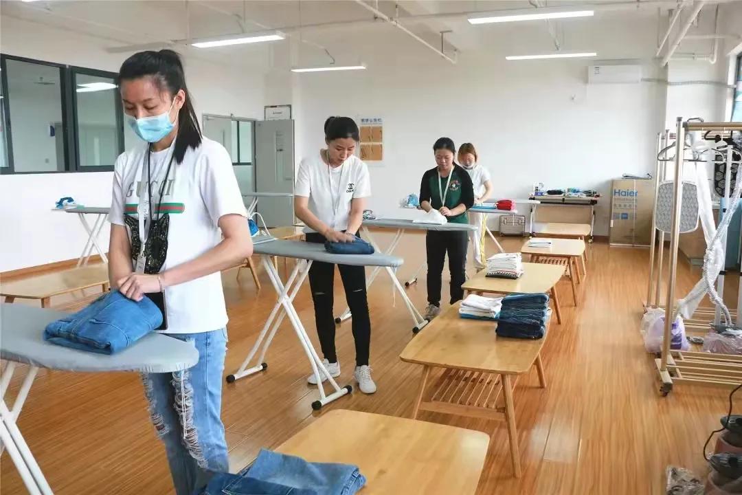 佛山家政月嫂培训价位表,家政保姆服务标准