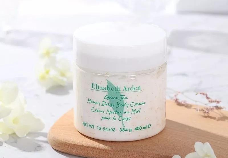 林允美白秘籍是坚抹身体乳！评测英皇室百年牌子身体乳有多好用？