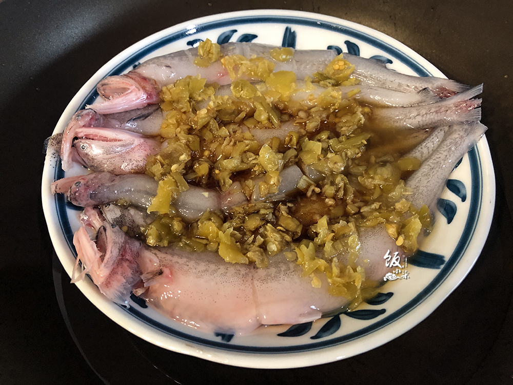 做清蒸海鱼简单最好吃的方法,小海鱼怎么清蒸好吃又简单的做法