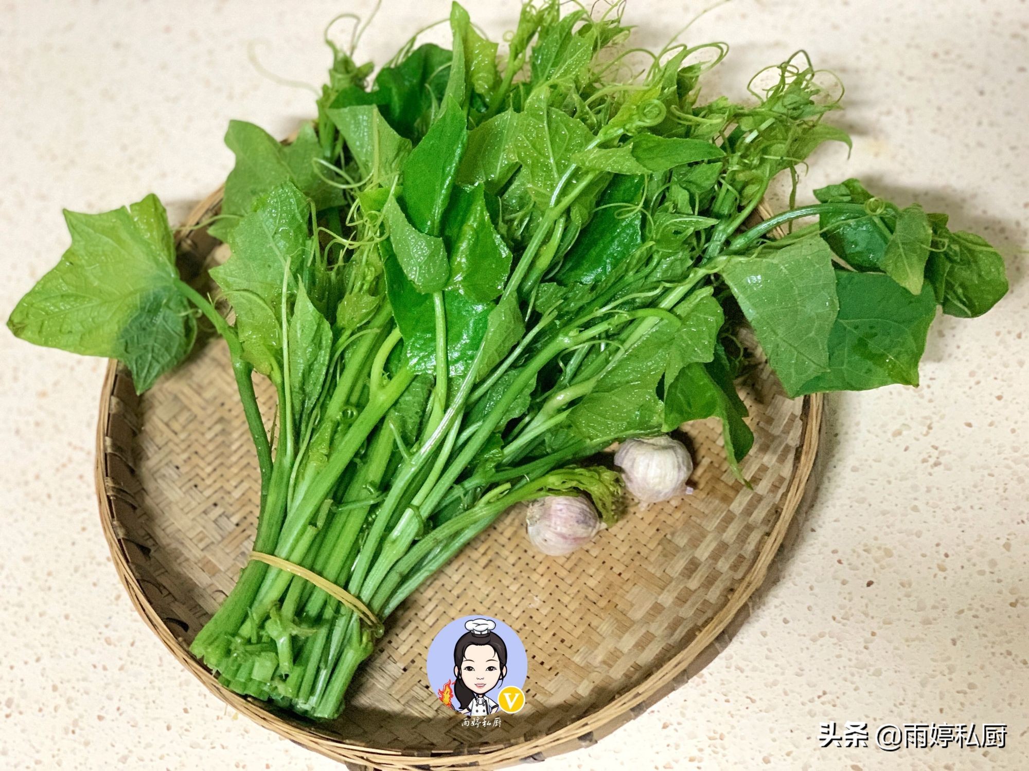 秋天全家人就馋这菜简单一拌,夏天此菜别错过拌一拌清爽可口