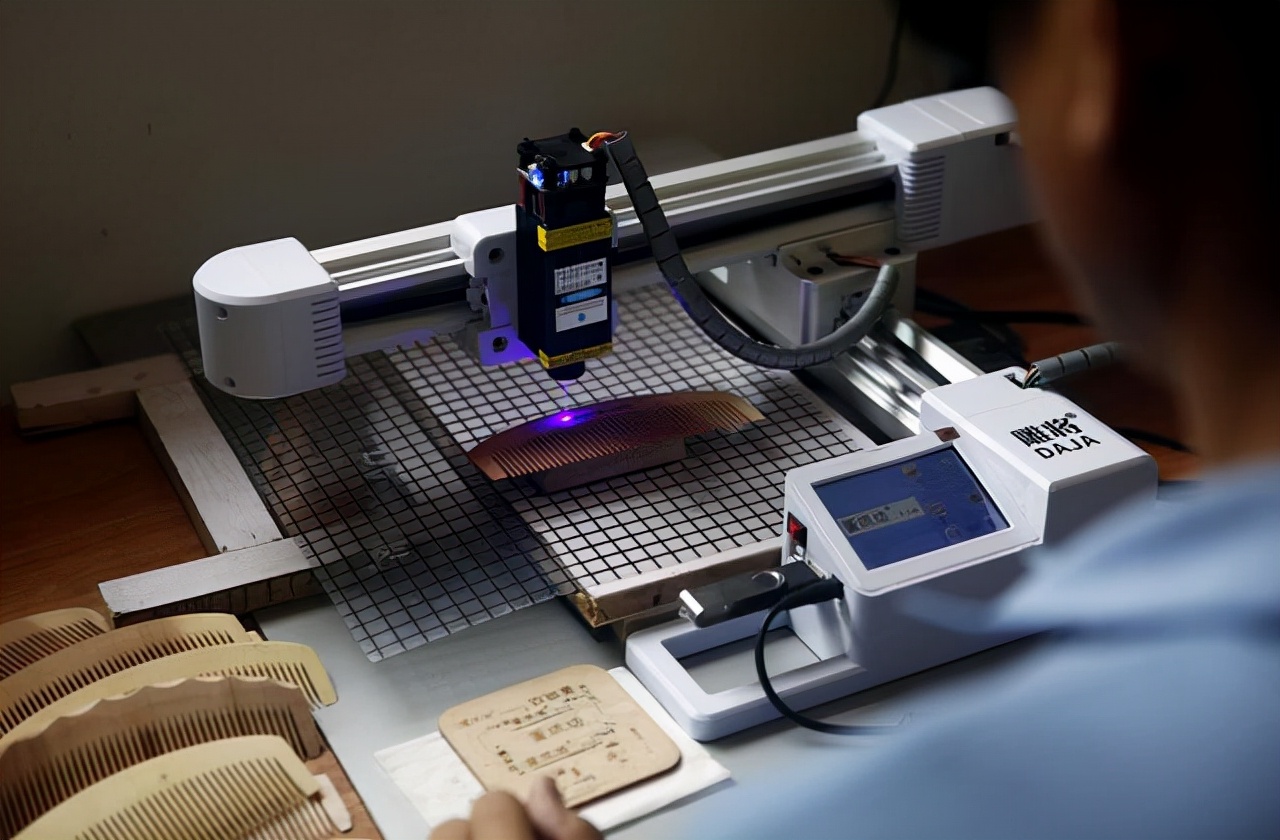 中国光刻机技术会打碎asml垄断吗,荷兰光刻机巨头真的破产了吗