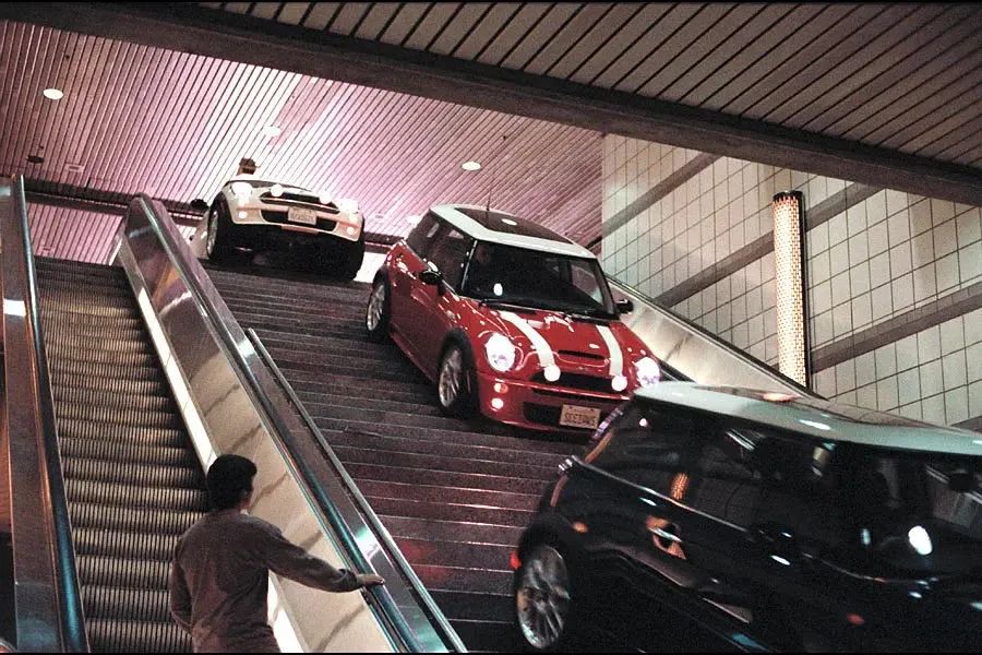 10让你部肾上腺素飙升的飞车电影，精彩、刺激、惊心动魄