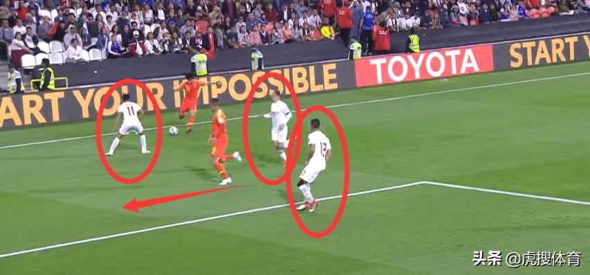 1分钟6名国脚执行4个战术！看看武磊进球前里皮战术怎么设计的