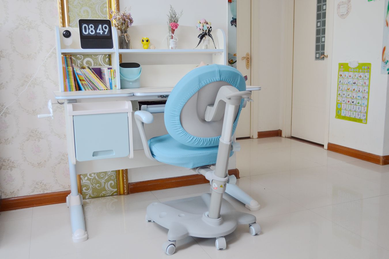 神器学习用品,专业学习桌椅是否鸡肋