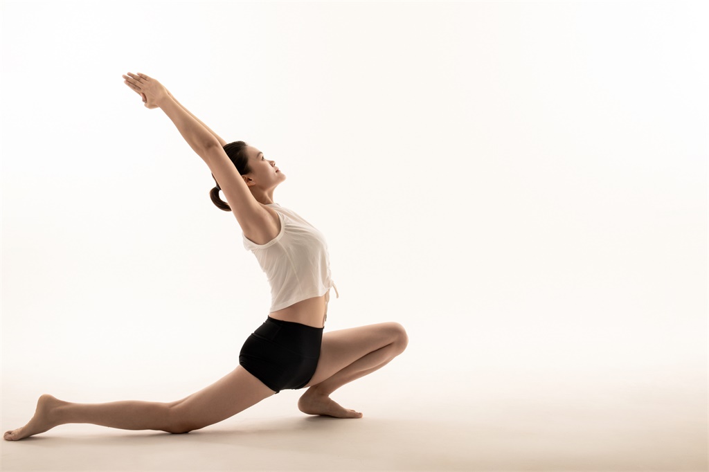 零基础考瑜伽教练证书难不难？