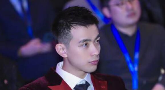 中国男篮十大帅哥女朋友,中国男篮高颜值女友