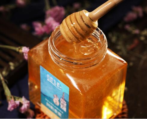 新鲜蜂蜜柠檬水的做法,鲜蜂蜜柠檬水的正确做法