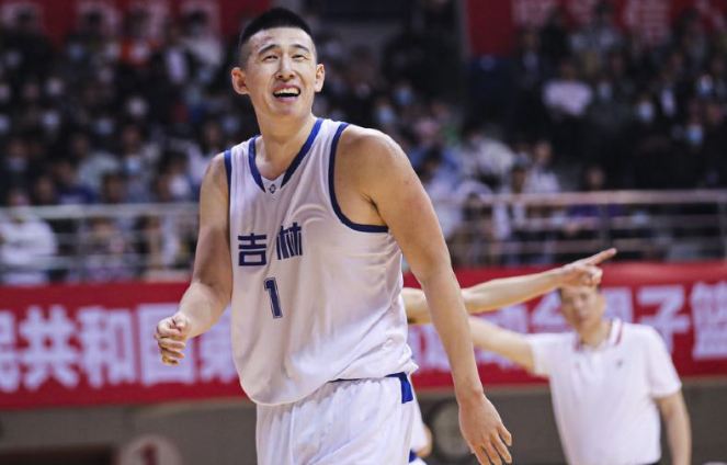 朱传宇新疆队篮球集锦,朱传宇新疆男篮打了几年