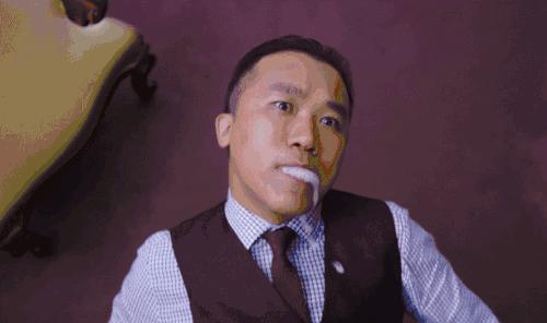 网恋被骗30元从此不相信爱情 (网恋三年没见被骗72万)