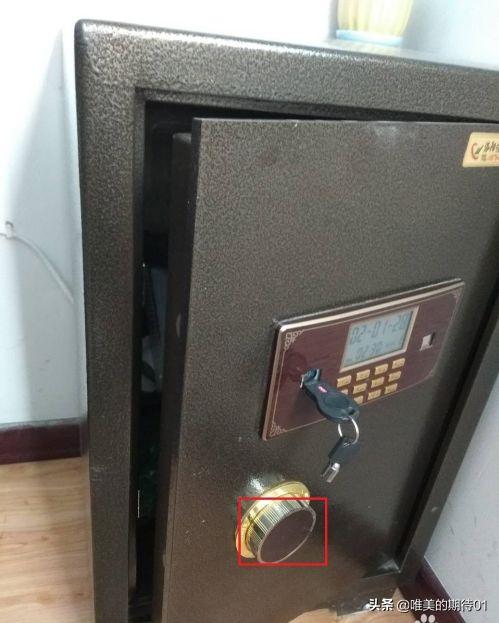老式虎牌保险柜怎么开,老式保险柜怎么开图解无密码