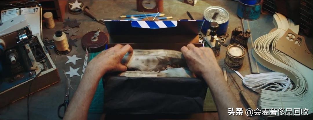 一双新鞋子的视频,一双好舒服的鞋子