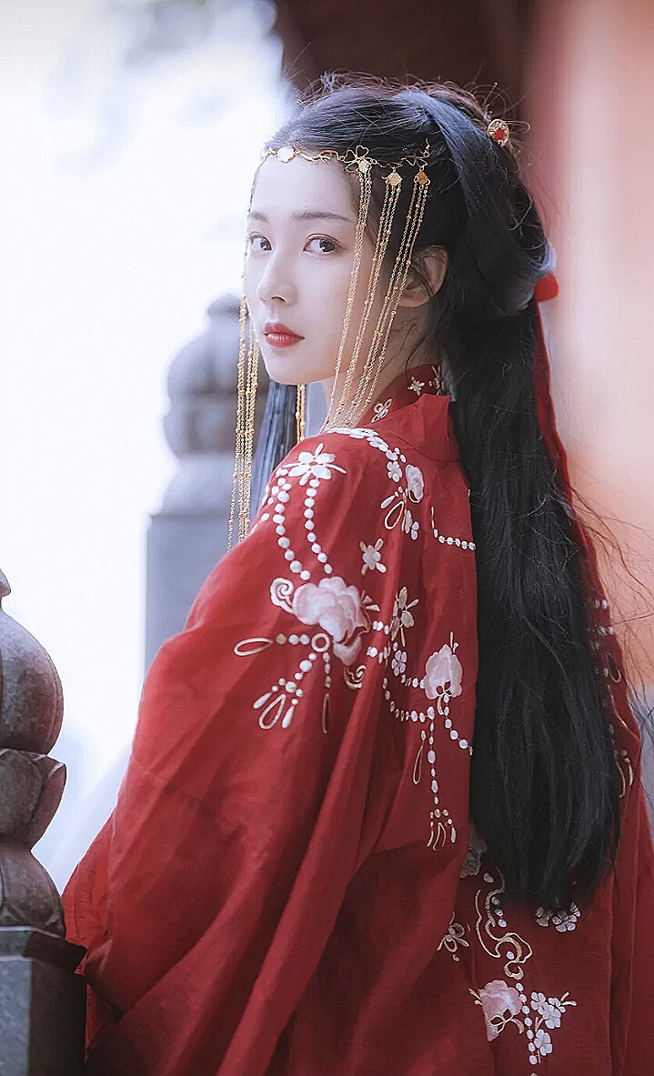 唐代才子落第后写诗说愁，中间7字凄美哀怨，短短4句成千古名篇