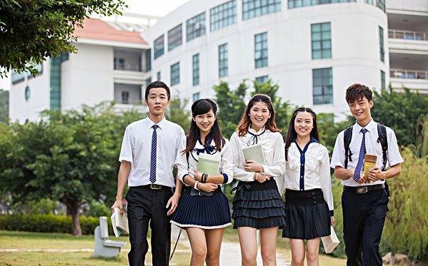 中考没考上高中的出路,女孩没考上高中有什么出路