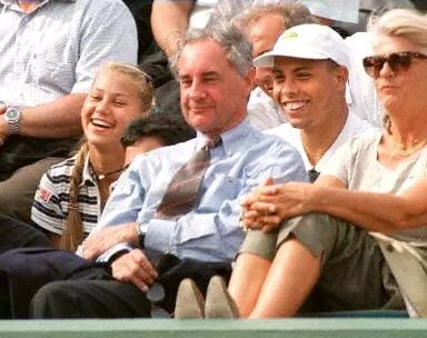 1998年苏珊娜照片,1998年罗纳尔多与苏珊娜