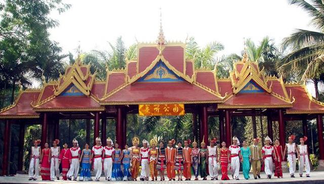 了解西双版纳的风俗和民族文化,西双版纳哈尼族特点民族文化