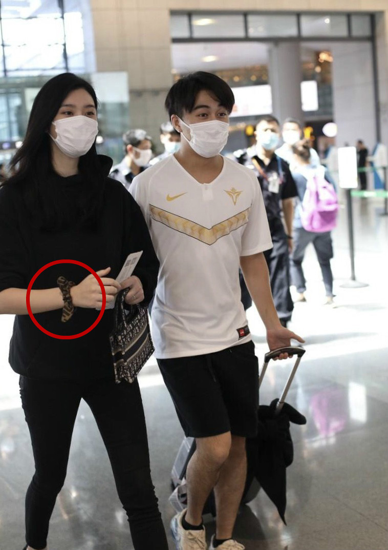 郭晶晶头绳同款,同嫁豪门郭晶晶完整视频