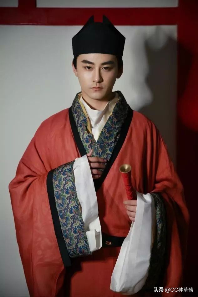 盘点各个年代的汉服,最正宗的汉服是什么样子的