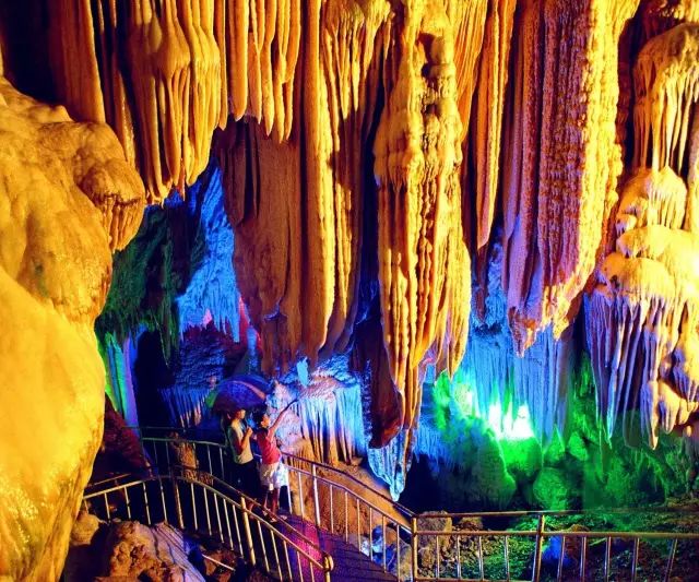 成都4天3夜旅游攻略,成都出发九寨沟川西四日小环线