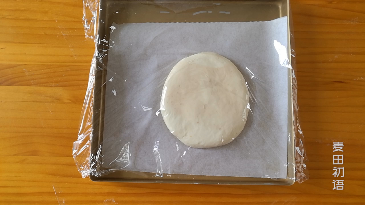 简单易学的披萨饼胚教程,意式超薄披萨饼胚家庭做法