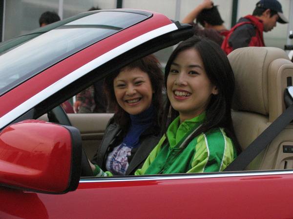 那英深爱高峰多年，还为他未婚产子，不料转身就嫁给了备胎孟桐