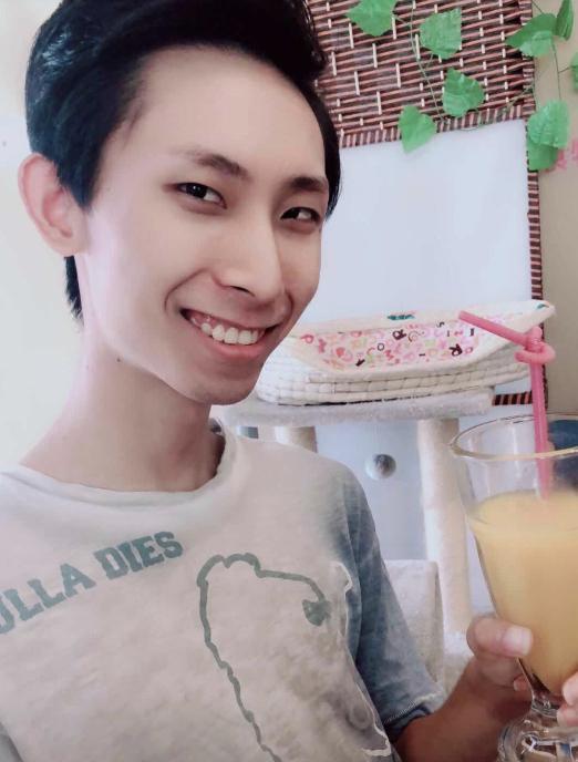 梦泪直播不小心暴露了梦嫂的QQ号，看到梦嫂的QQ等级，粉丝愣住了